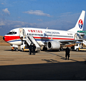 五大连池德都航空运输航空快运业稳步发展的原因是什么？